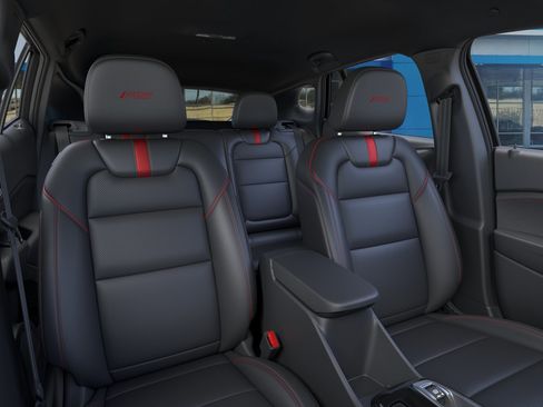 New 2026 Chevrolet Trax RS w/ Driver Confidence Package FWD image 17