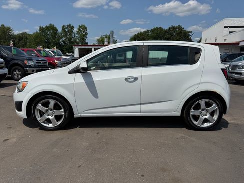 Used 2015 Chevrolet Sonic LTZ FWD image 2