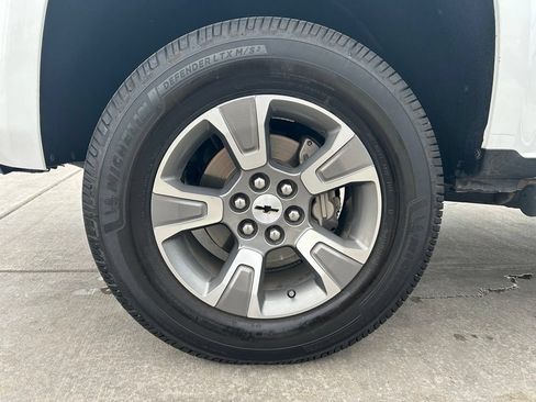 Used 2018 Chevrolet Colorado Z71 AWD/4WD image 33