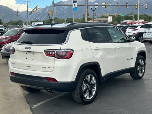 Used 2018 Jeep Compass Limited w/ Safe & Security Group AWD/4WD image 4