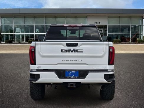 Used 2025 GMC Sierra 2500 Denali Ultimate image 5