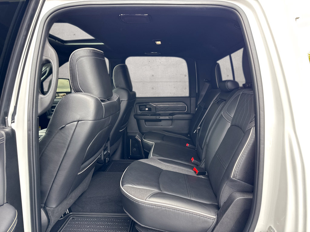 Used 2025 RAM 2500 Limited AWD/4WD image 9