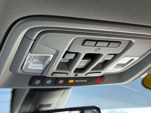 Used 2020 GMC Sierra 1500 SLT w/ SLT Premium Plus Package image 36