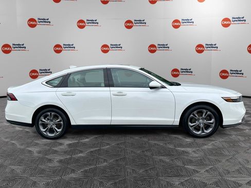 Used 2024 Honda Accord EX image 6