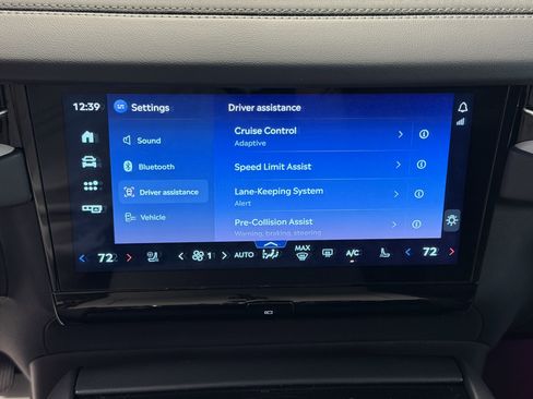 Used 2025 Lincoln Navigator L Reserve w/ Jet Appearance Package image 11