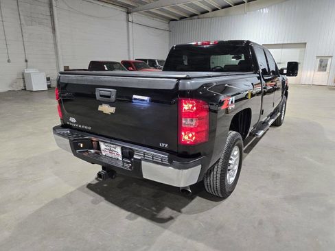 Used 2008 Chevrolet Silverado 2500 LTZ w/ Suspension Package, Off-Road AWD/4WD image 12