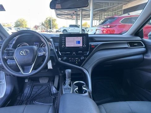 Used 2024 Toyota Camry LE image 25