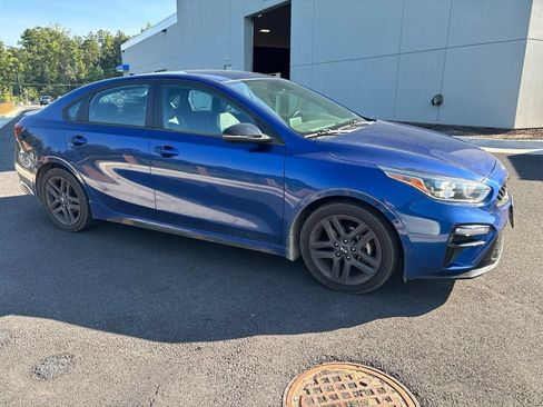 Used 2021 Kia Forte GT-Line FWD image 3