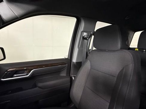 Used 2025 GMC Sierra 1500 Elevation image 21