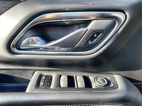 Used 2023 Chevrolet Tahoe LT w/ LT Signature Package image 25