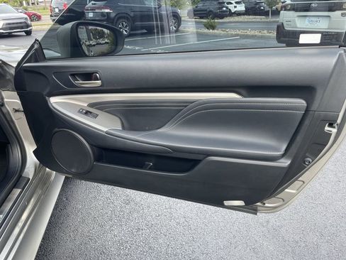 Used 2016 Lexus RC 200t RWD image 22