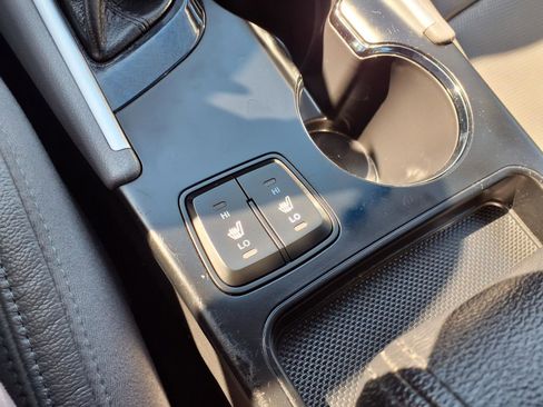 Used 2013 Hyundai Sonata Limited w/ Premium Pkg image 14