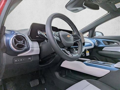 New 2026 Chevrolet Equinox EV LT FWD image 9