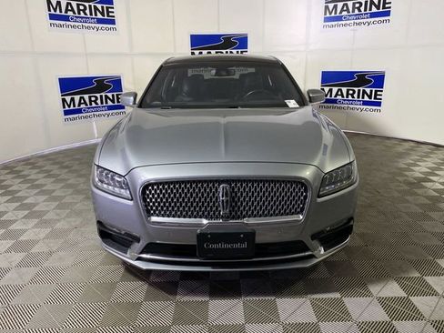 Used 2020 Lincoln Continental Reserve w/ Luxury Package AWD/4WD image 12