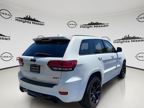 Used 2021 Jeep Grand Cherokee SRT AWD/4WD image 8