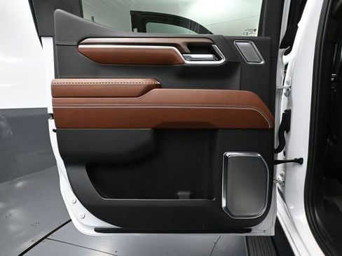 Used 2024 GMC Sierra 1500 Denali Ultimate image 45