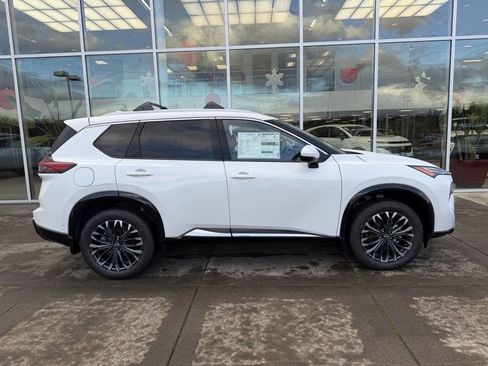 New 2026 Nissan Rogue Platinum w/ Platinum Premium Package AWD/4WD image 8
