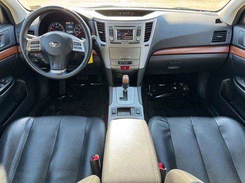 Used 2014 Subaru Outback 2.5i Limited image 29