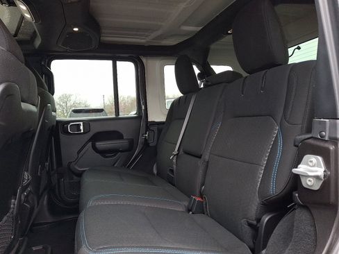 Certified 2025 Jeep Wrangler Unlimited Rubicon 4xe w/ Safety Group image 10