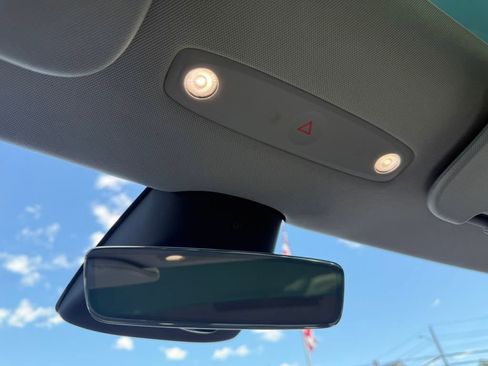 Used 2025 Tesla Model 3 Long Range image 33