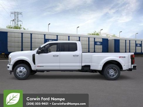 New 2026 Ford F450 Platinum image 4