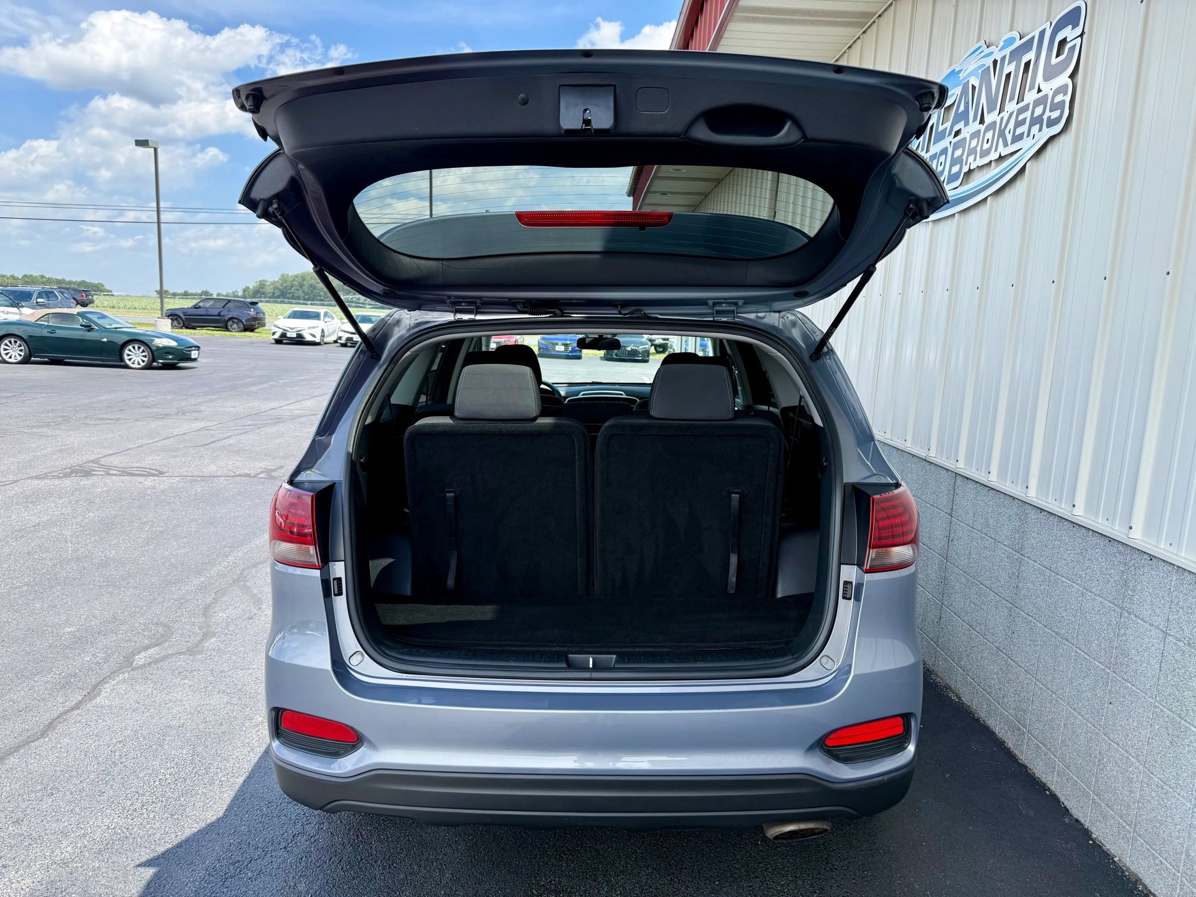 Used 2020 Kia Sorento LX AWD/4WD image 6