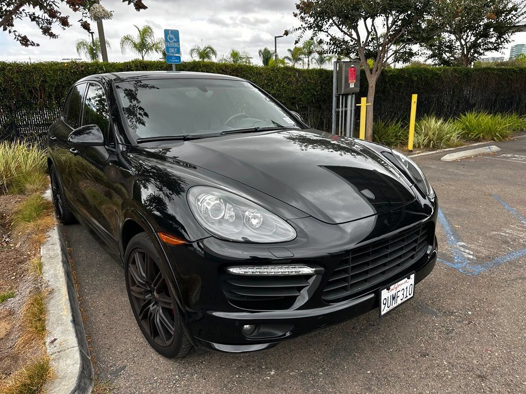 Used 2013 Porsche Cayenne GTS AWD/4WD image 12