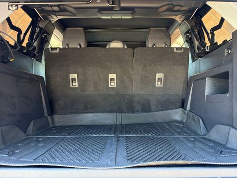 Used 2022 Ford Bronco Badlands image 32