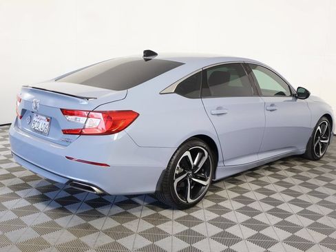 Used 2022 Honda Accord Sport image 4