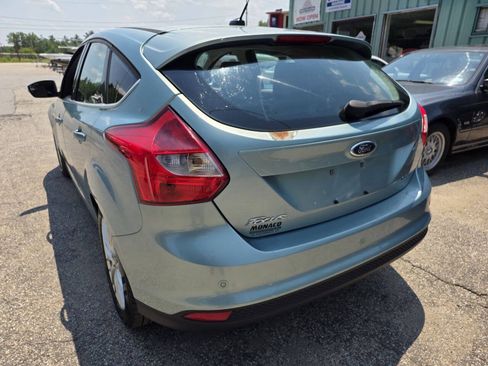 Used 2012 Ford Focus SEL FWD image 11