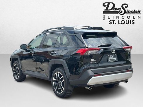 Used 2019 Toyota RAV4 Adventure AWD/4WD image 5