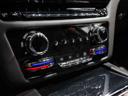 Used 2023 Rolls-Royce Ghost AWD/4WD image 54