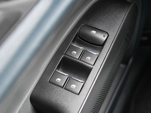 Used 2022 Ford Maverick XL FWD image 36