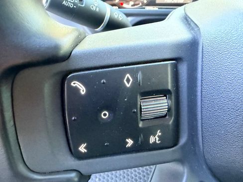 Used 2023 Land Rover Defender 130 X-Dynamic SE AWD/4WD image 16