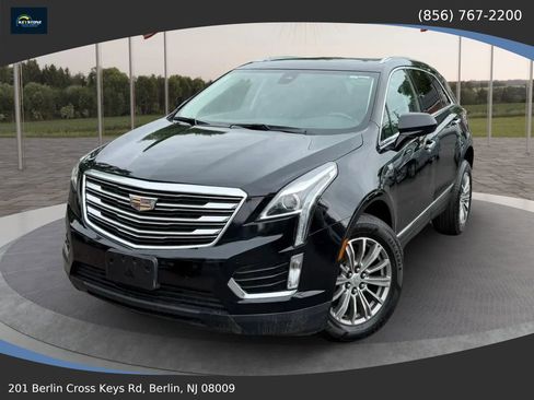 Used 2019 Cadillac XT5 Luxury FWD image 1
