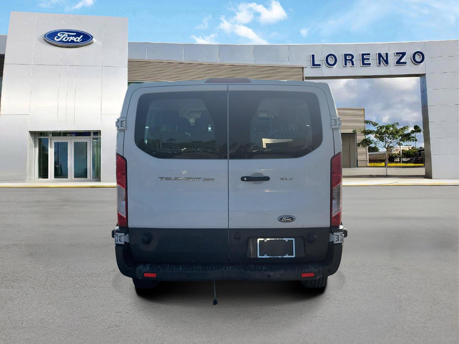 Used 2018 Ford Transit 350 XLT RWD image 6
