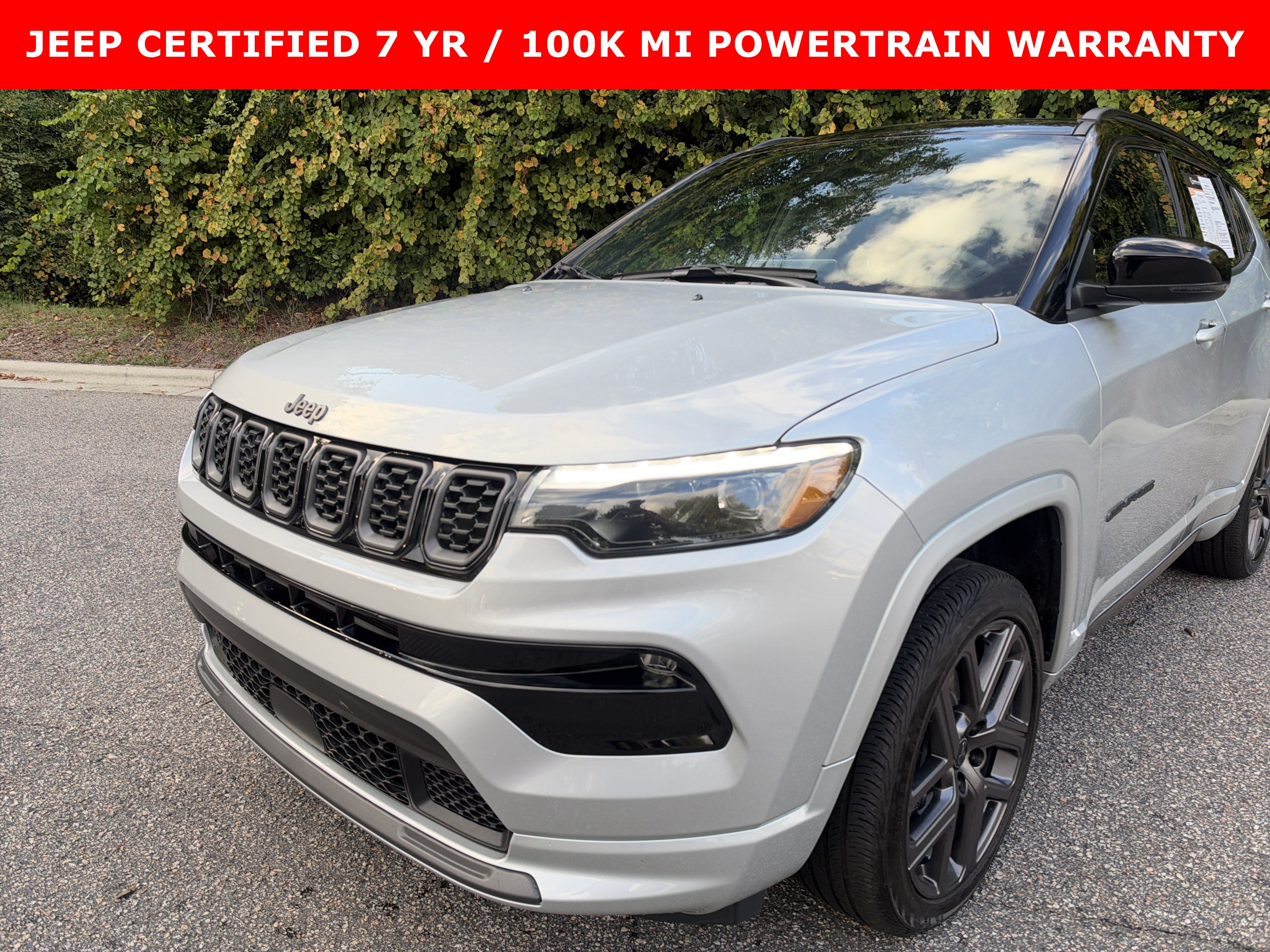 Used 2025 Jeep Compass Limited w/ High Altitude Package AWD/4WD image 5