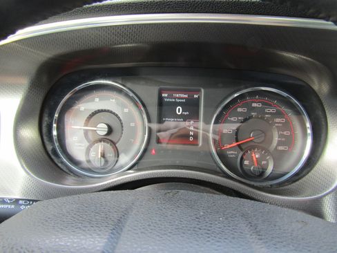 Used 2014 Dodge Charger R/T RWD image 27