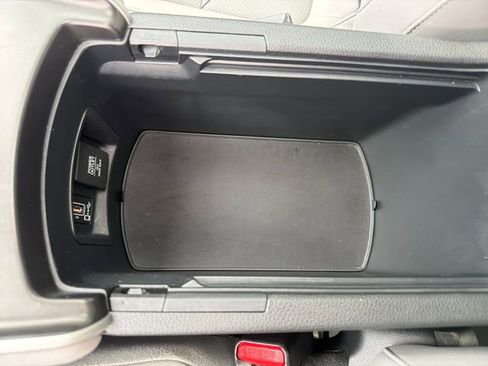 Used 2018 Honda Accord EX-L image 25