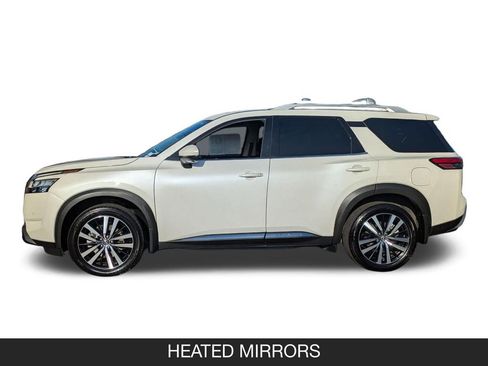 Used 2023 Nissan Pathfinder Platinum w/ Cargo Package AWD/4WD image 5
