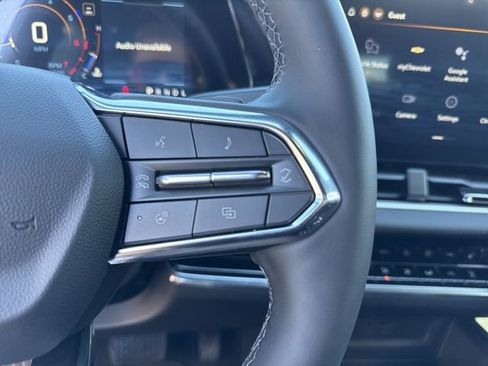 New 2026 Chevrolet Equinox LT w/ Convenience Package II AWD/4WD image 18