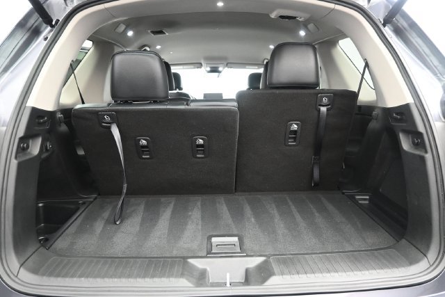 Certified 2025 Honda Pilot EX-L image 9