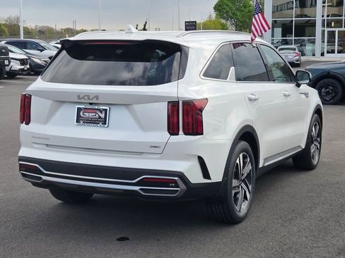 Used 2023 Kia Sorento SX Prestige AWD/4WD image 4