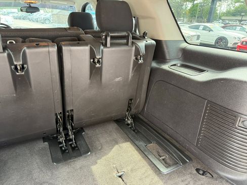 Used 2012 Chevrolet Tahoe LS image 21