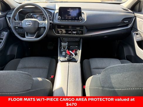Certified 2025 Nissan Rogue SV image 23