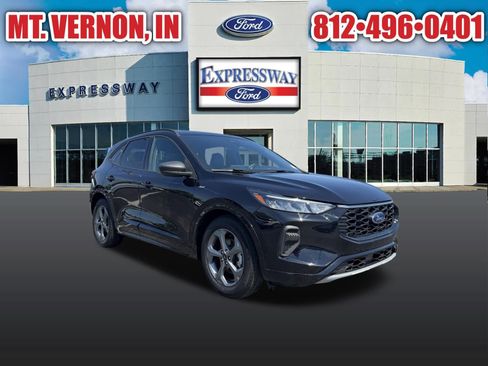 Used 2023 Ford Escape ST-Line w/ Tech Pack #1 FWD image 4