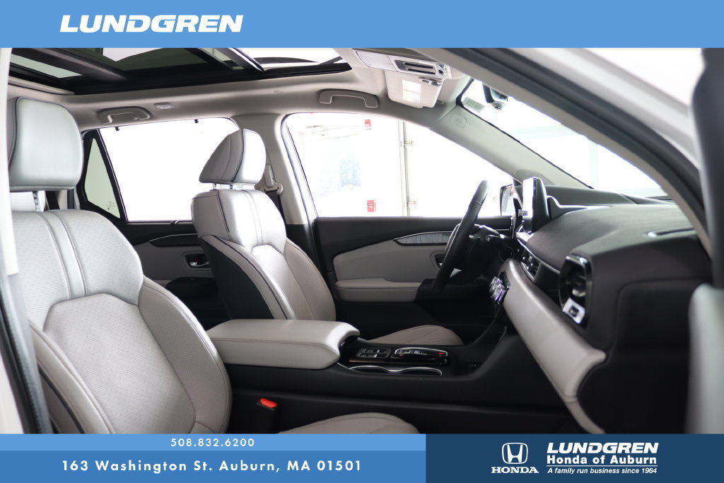 Used 2024 Honda Pilot Elite image 19