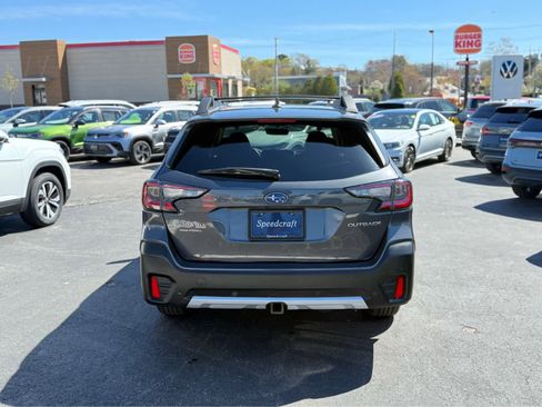 Used 2021 Subaru Outback Limited AWD/4WD image 6