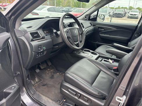 Used 2023 Honda Ridgeline RTL image 6