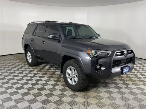 Used 2022 Toyota 4Runner SR5 Premium image 26